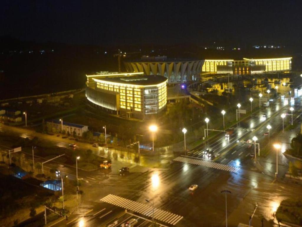 Wyndham Grand Plaza Royale Xianglin Shaoyang Hotel Bagian luar foto