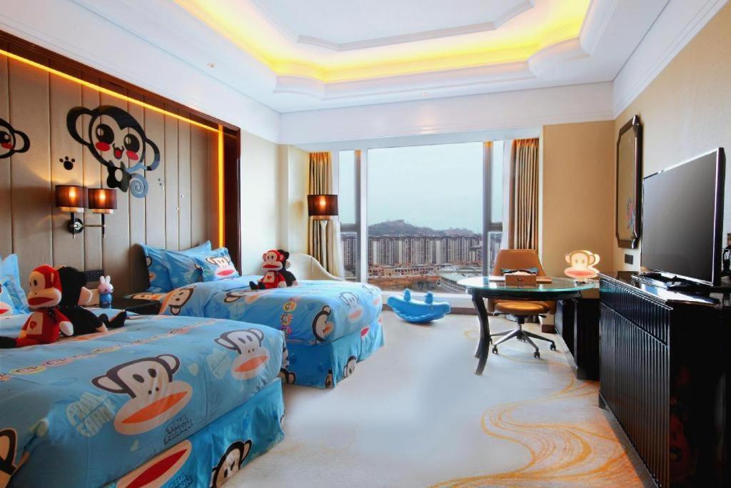 Wyndham Grand Plaza Royale Xianglin Shaoyang Hotel Bagian luar foto